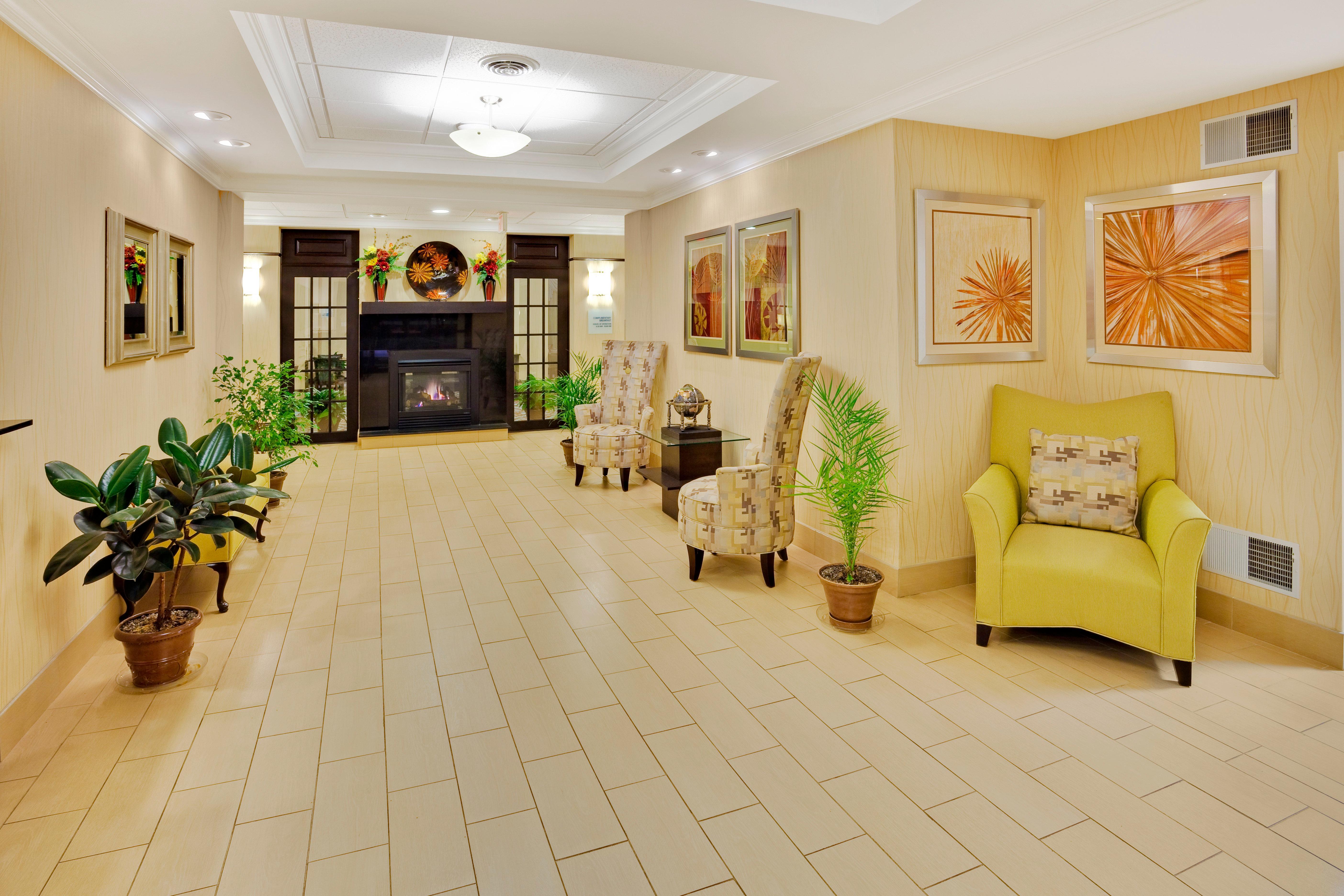 Holiday Inn Express Hotel & Suites Lebanon By Ihg Interior foto