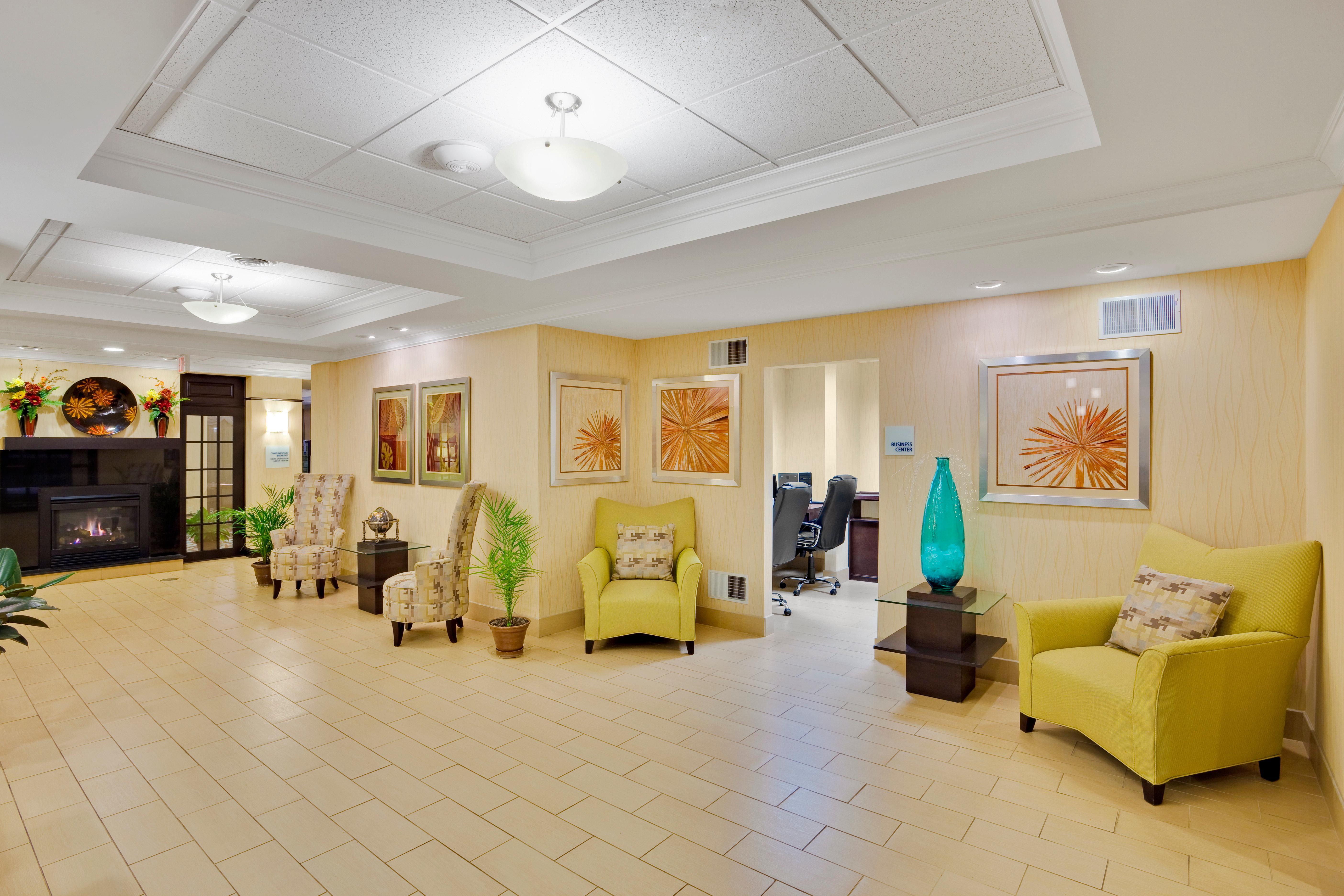 Holiday Inn Express Hotel & Suites Lebanon By Ihg Bagian luar foto